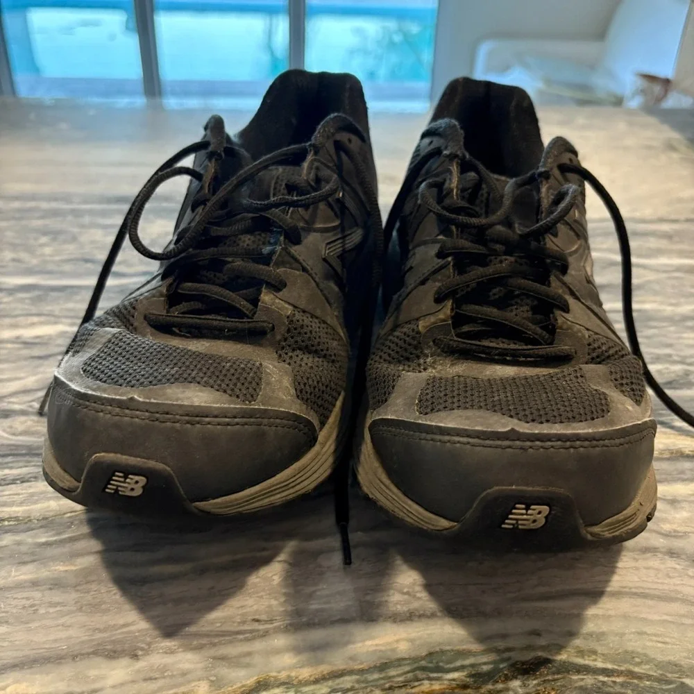 New Balance Mens Black Gray Low Lace-Up Comfort‎ Athletic Sneakers Size 10.5